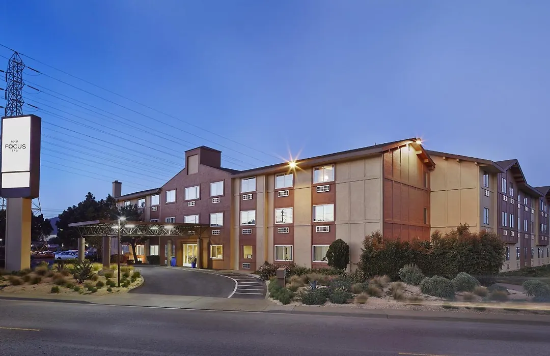 Hotel Focus Sfo-1
